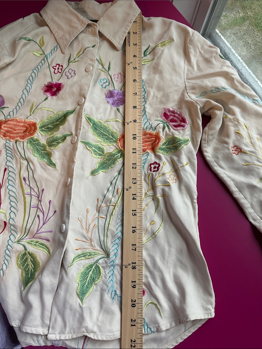 Vintage Bobby Chan Cream Embroidered Floral Button-Down Shirt - Picture 13 of 13